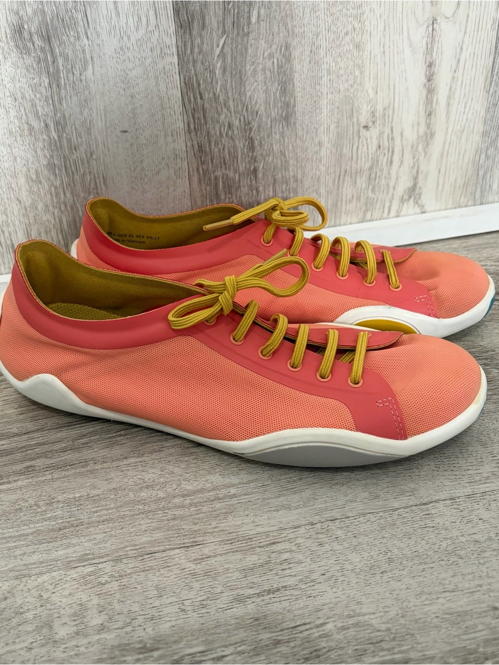 Camper Noshu sneakers women 40 Us 9 Pink Orange Colorful Preppy Campus